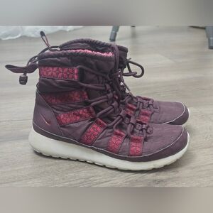 Nike Roshe One Hi Ankle Booties Sneakerboot Womens 7.5 Deep Cabernet